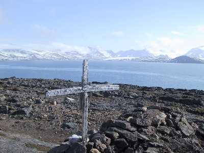 Grab aus dem Jahr 1906